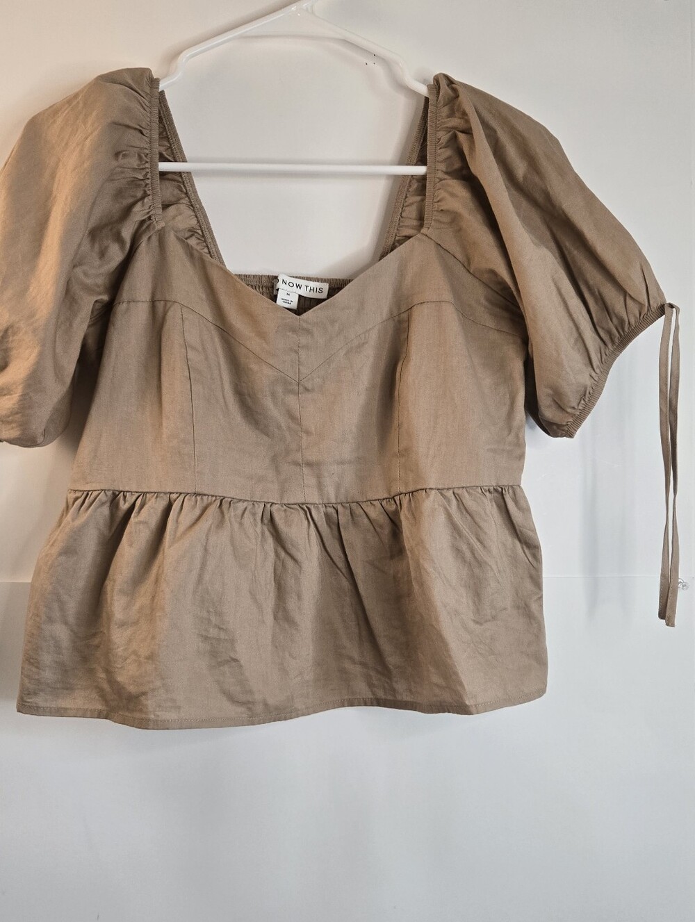 Now This Romantic Peasant Peplum Puff-Sleeve Blouse Tan Sz M